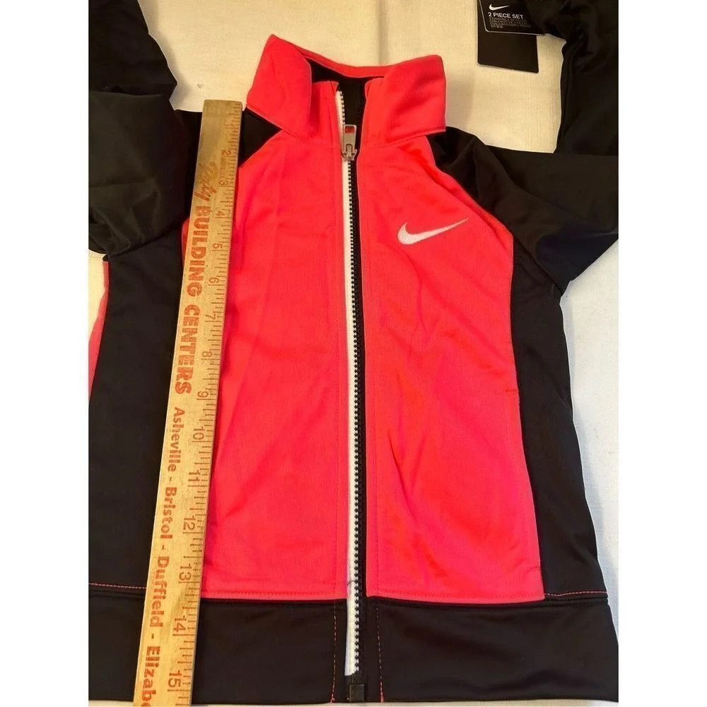 Nike girls size 5 jacket full‎ zipper new $29
